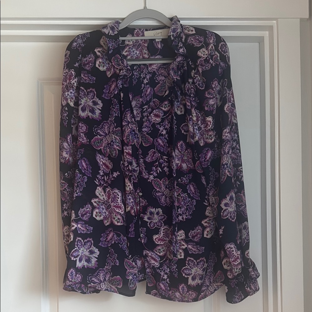 LOFT Ruffle Tie Neck Blouse - L
